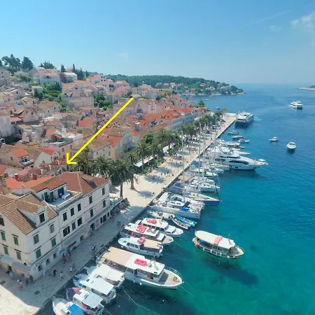 *heart Of The Port Room* Apartmán Hvar Town